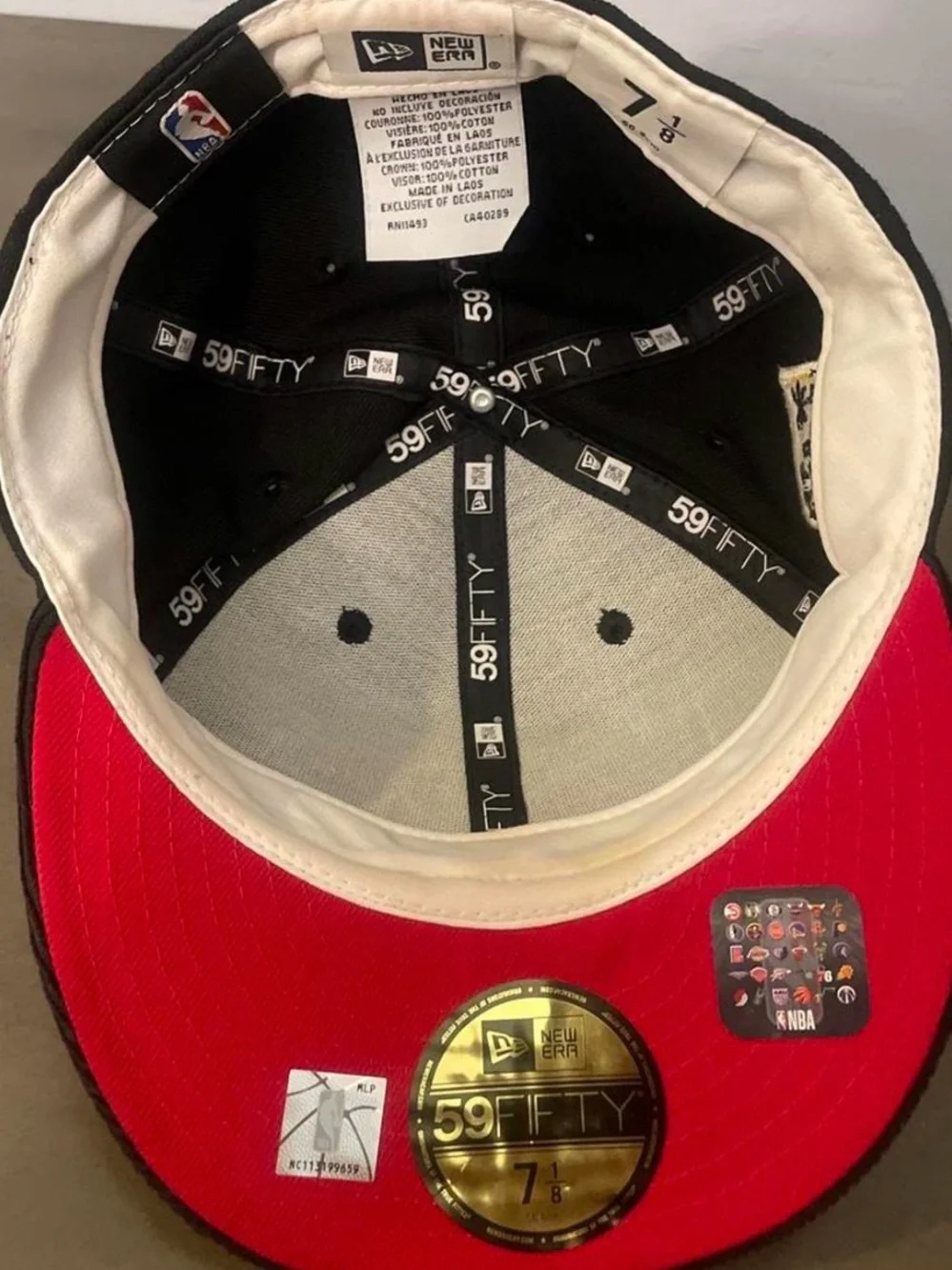 Men Black Lakers Hat